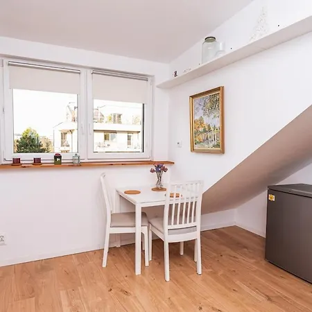 Apartment Cosy Loft Near Station Krakow